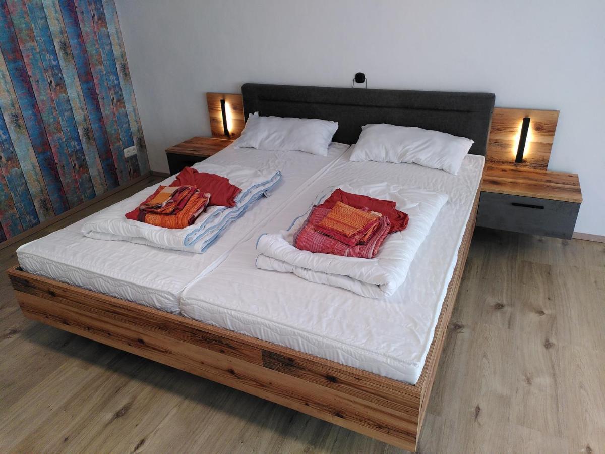 Hostel Bad Salzig ボッパルト エクステリア 写真